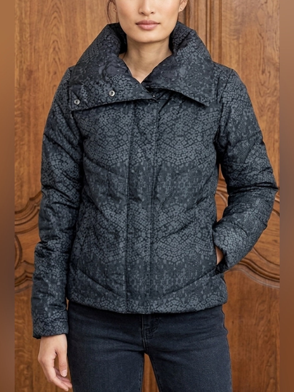 Patagonia Geoharmony Quilted Jacket Black and Grey High Neck
